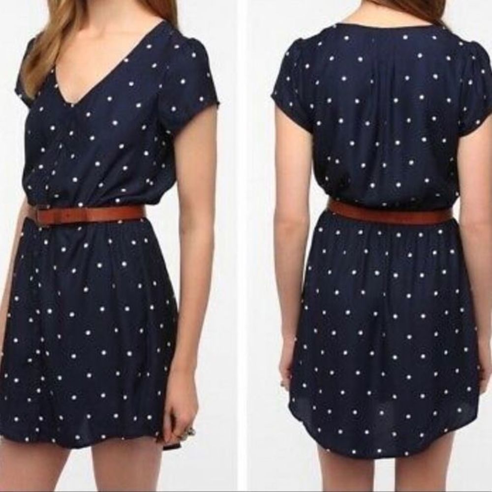 Kimchi Blue Urban Outfitters Sabrina Shirtdress